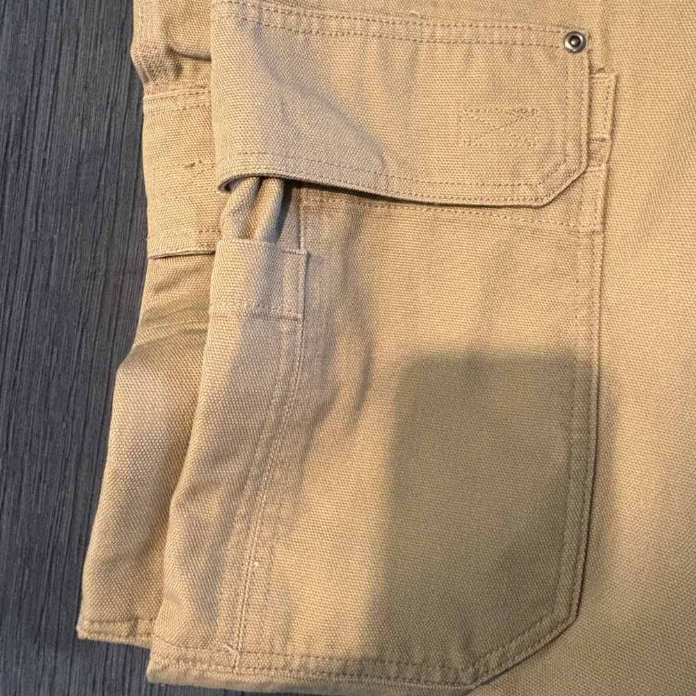Duluth Trading Co Men's Khaki Cargo Pants - Picture 2 of 12